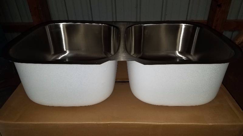 lot 90 image: New Stainless Steel 34-58 Double Basin 5050 Under Mount Sink