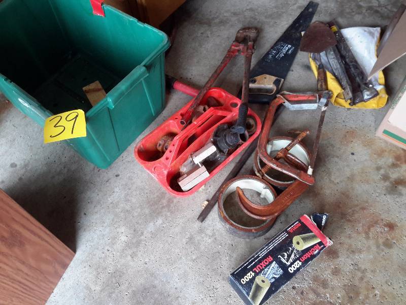 lot 39 image: Misc. Tools as pictured..