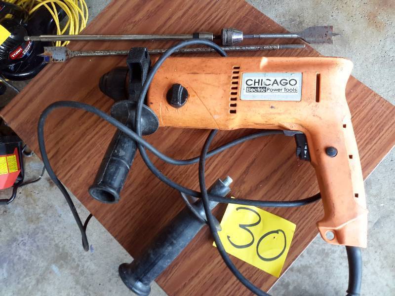 lot 30 image: Chicago Electric, 12 in Industrial Rotary Hammer..