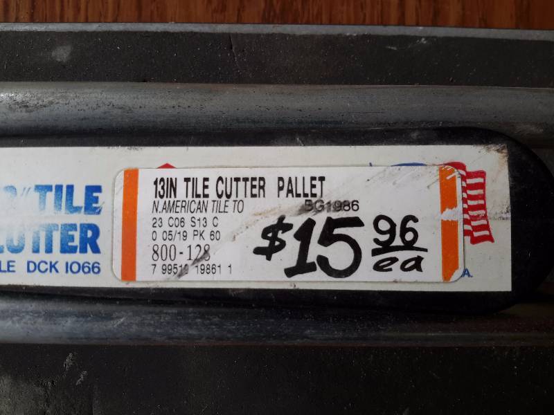 lot 20 image: 13 in Tile Cutter