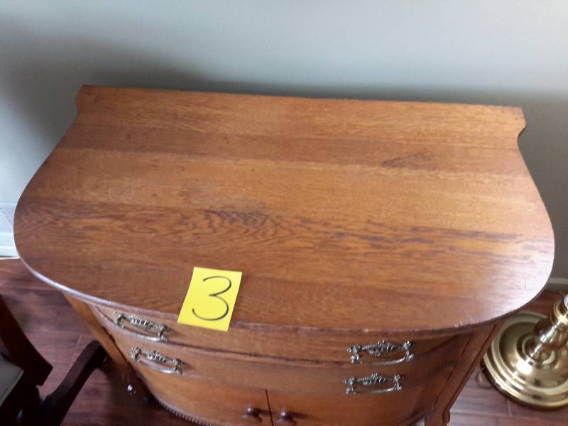 lot 3 image: Sheraton Antique front Server.. Very nice shape