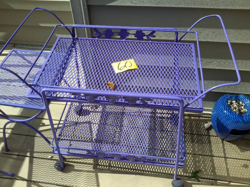 lot 60 image: PICTURE COMING.  Mesh metal Serving Cart and 2 small side tables