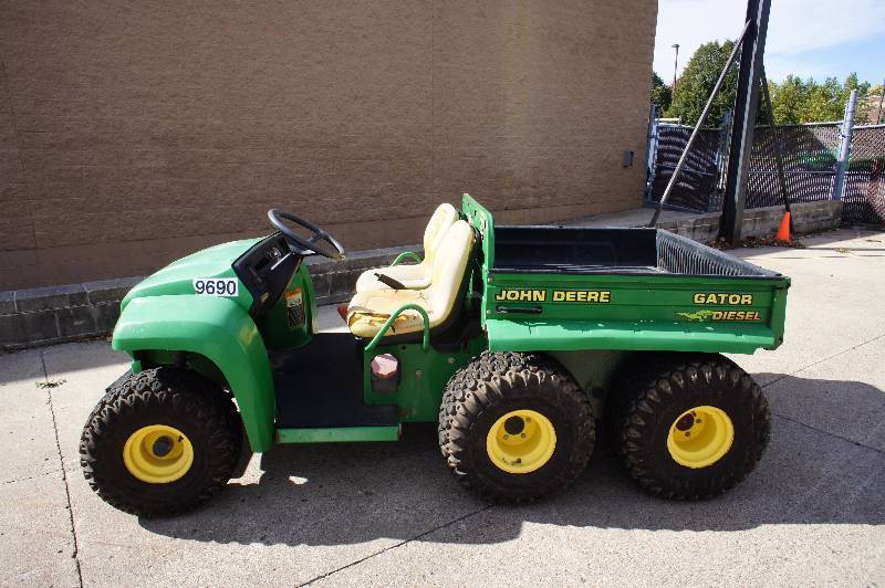 2003 - JOHN DEERE 6X4 GATOR - UTILITY VEHICLE - DIESEL - ELECTRIC