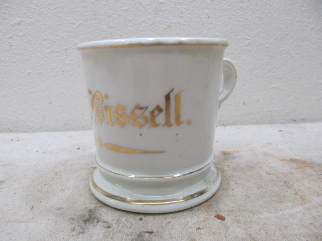 lot 81 image: Antique Porcelain Shaving Mug