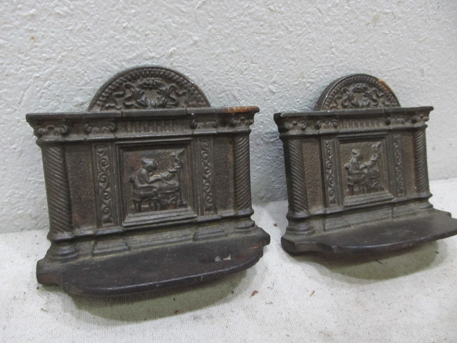 lot 88 image: Antique Bronze Bookends