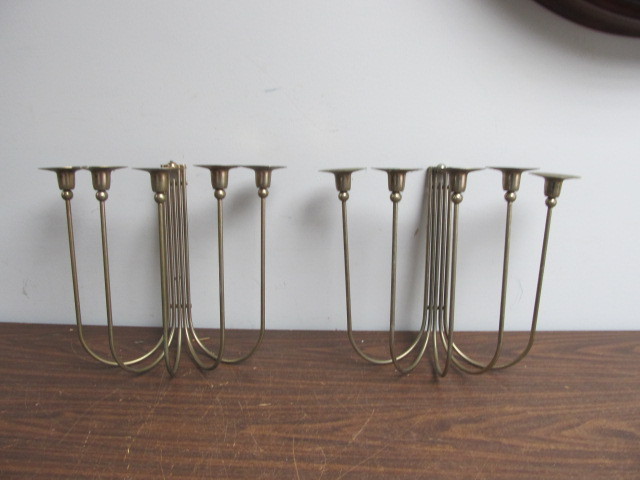 lot 120 image: Pair of Vintage brass Wall Candle Sconces