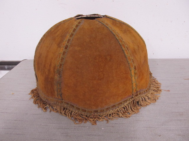 lot 146 image: Antique Velvet Lamp Shade