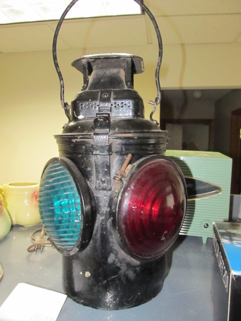 lot 179 image: Vintage Great Northern R.R. ADLAKE Railroad Lantern