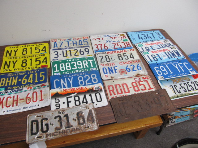 lot 184 image: Large Lot of Assorted License Plates