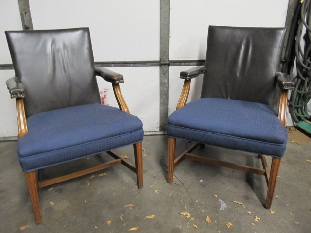 lot 191 image: PAIR (2) Vintage Armchairs From MN State Senate Building