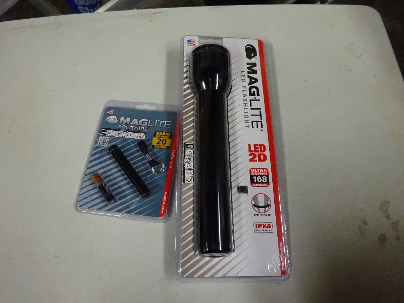 Maglite lot