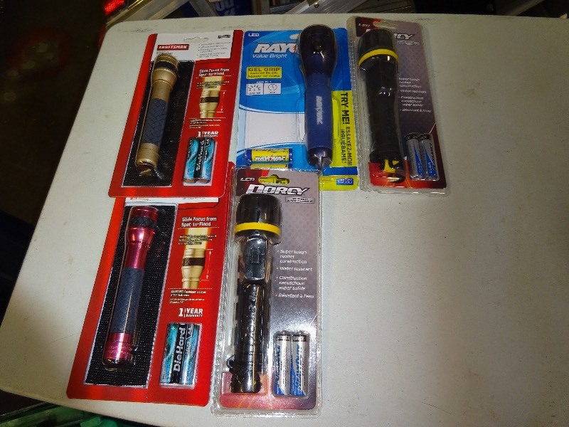 Flashlight lot