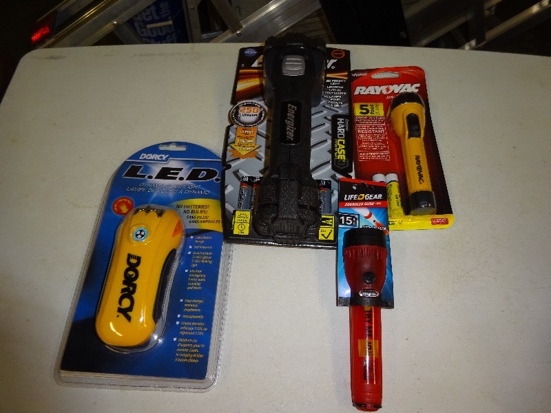 Flashlight lot