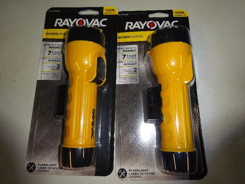 Flashlight lot