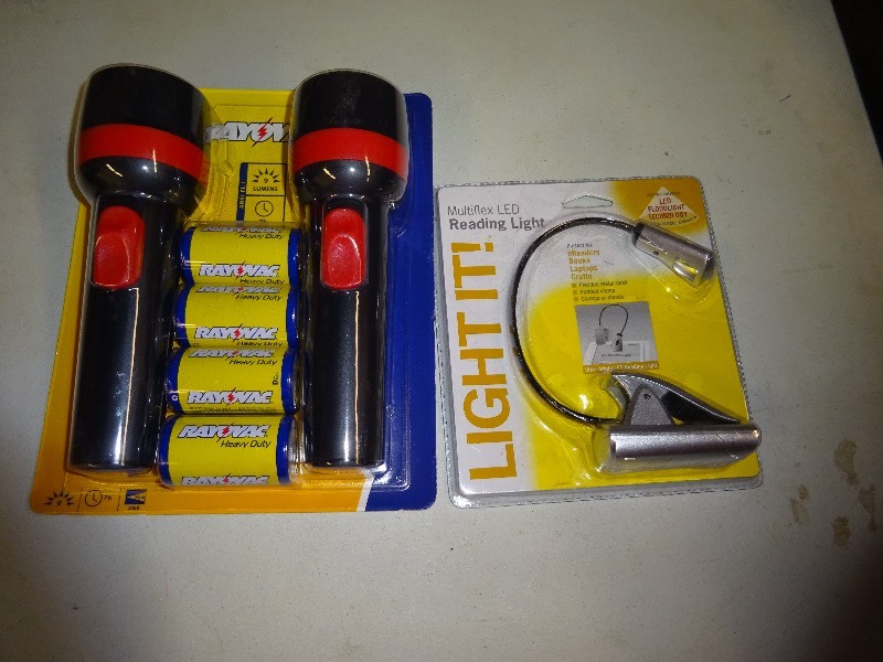 Flashlight lot