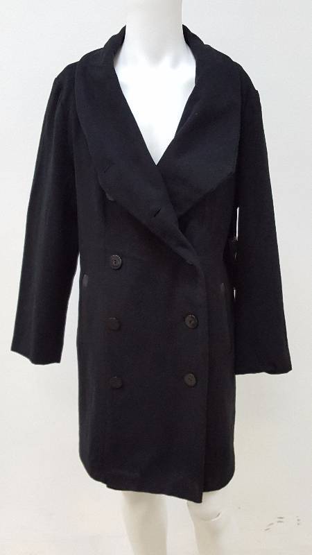 lot 674 image: Harv Benard Womens 34-Length Double-Button Coat - Size XL