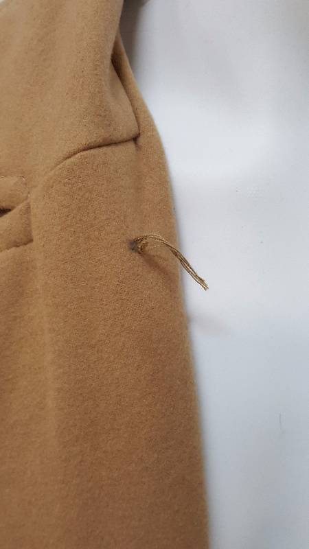 lot 677 image: Womens Camel Coat - Size XL Missing Fur-Look Collar, Loose Threads