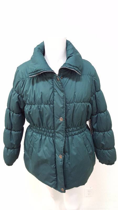 lot 706 image: Harve Benard Womans Hooded Cinched Puffer - Size 1X