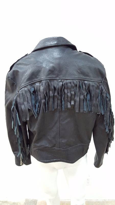 lot 736 image: The Leather Shop by Sears Black Leather Jacket Womens Large 