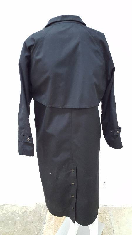 lot 749 image: Objectives Black Trench Coat wBelt Womens Size 12