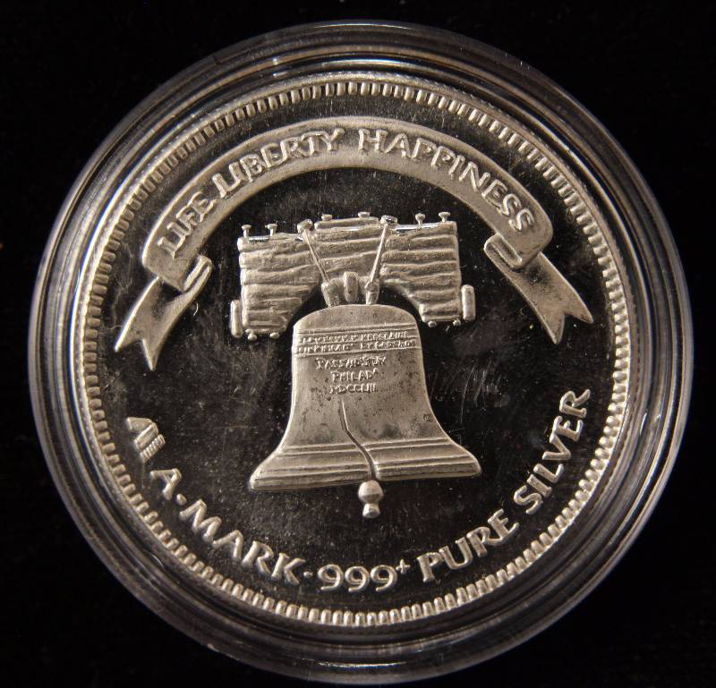 1 TROY OZ. .999 FINE SILVER VINTAGE 1983 A-MARK LIBERTY IN AIRTITE