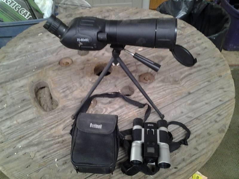 20-60x60 Spotting Scope With Tri-Pod & Pair Of Bushnell Binoculars With Camera