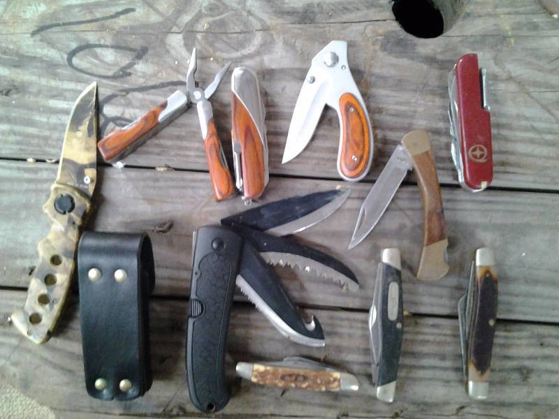 10-Folding Pocket Knives