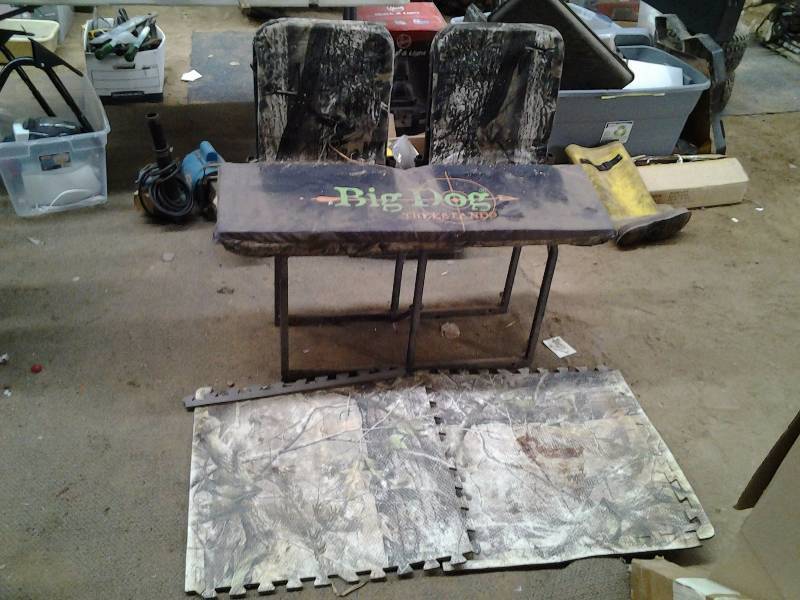 Big Dog Tree Stand (Double Seat)