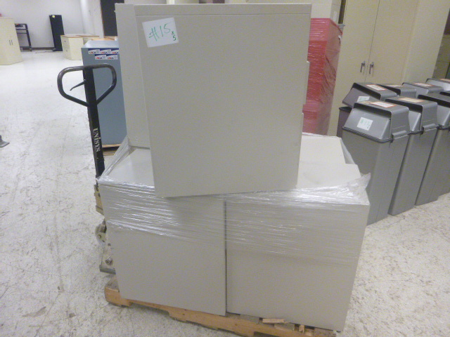 lot 15 image: 5 Office Desk Drawers
