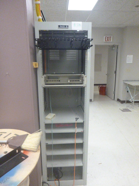 lot 30 image: Computer Rack