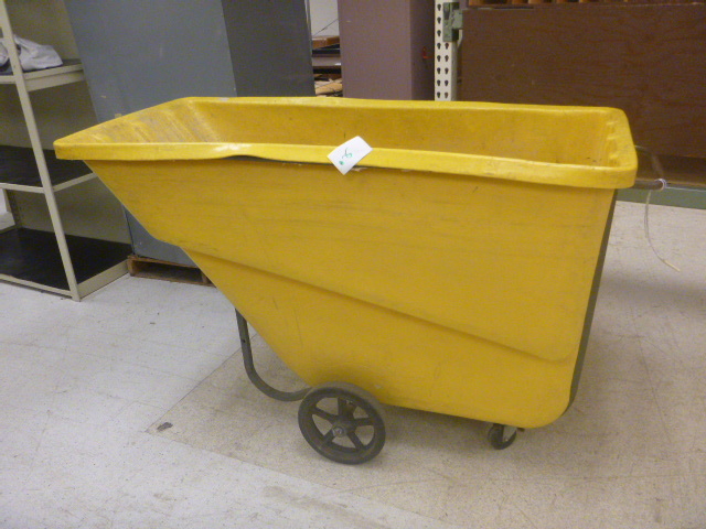 lot 75 image: Rubbermaid Dumpster
