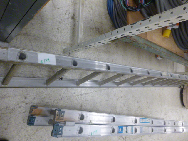 lot 149 image: 12 Foot Ladder