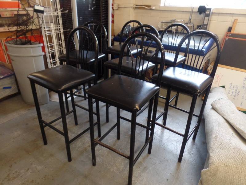 lot 517 image: TALL BLACK CHAIRS
