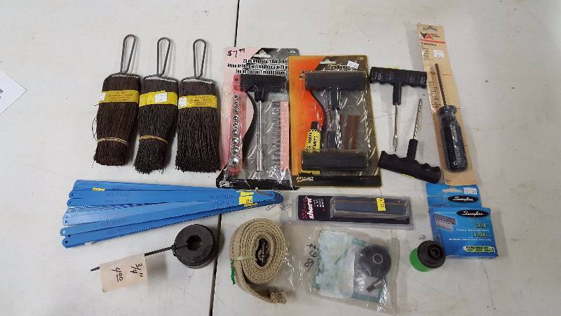 lot 95 image: Assorted Tools