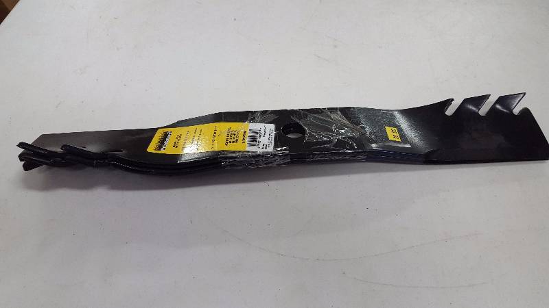 lot 123 image: John Deere Mower Blades