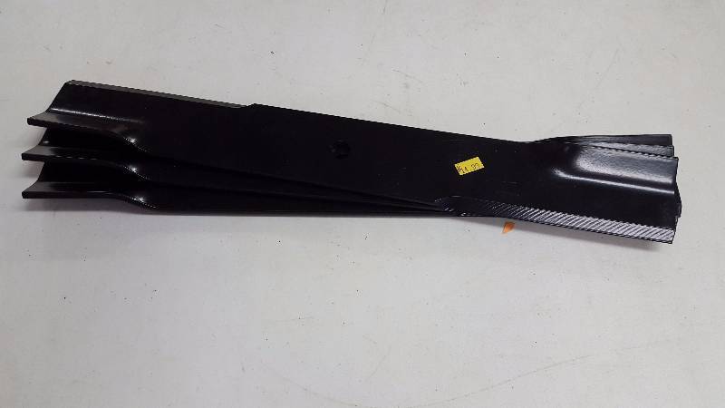 lot 124 image: ExcelHustler Mower Blades