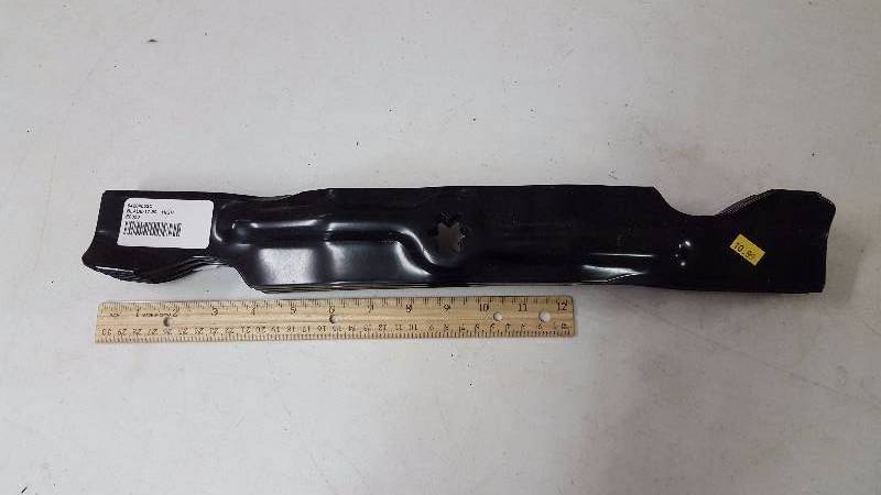 lot 144 image: Craftsman Mower Blades