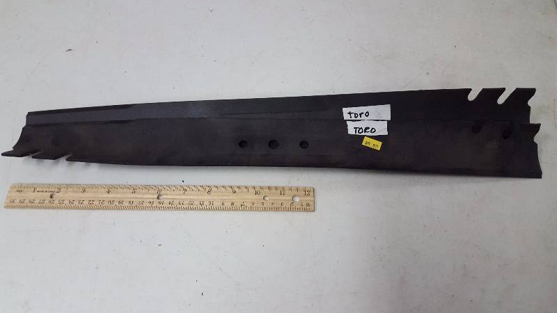 lot 149 image: Toro Mower Blades
