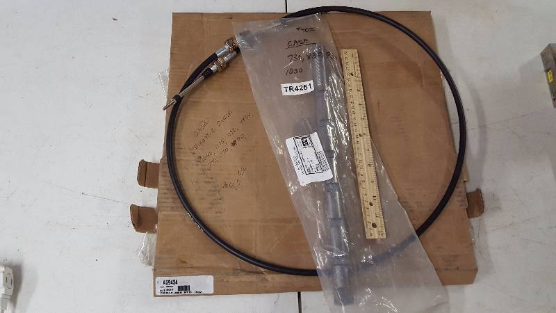lot 182 image: Case Tie Rod & Throttle Cable
