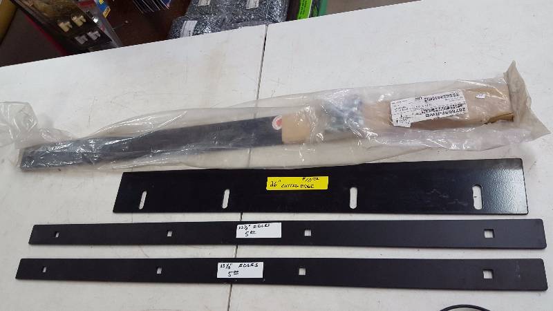lot 193 image: Cutting Blades