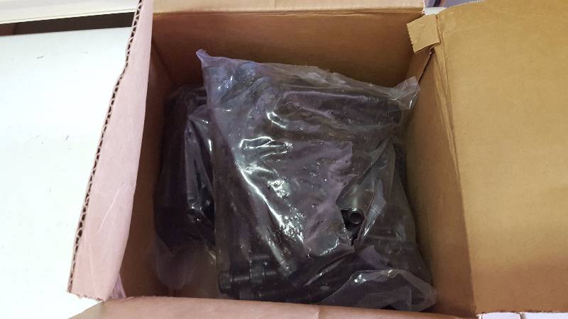 lot 359 image: Case Socket Head Cap Bolts