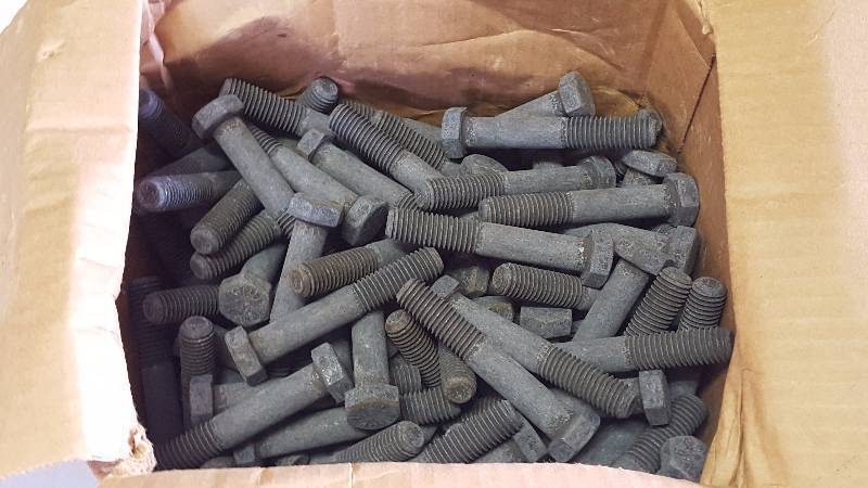 lot 363 image: Black Oxide Bolts