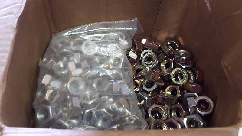 lot 371 image: Jam Nuts