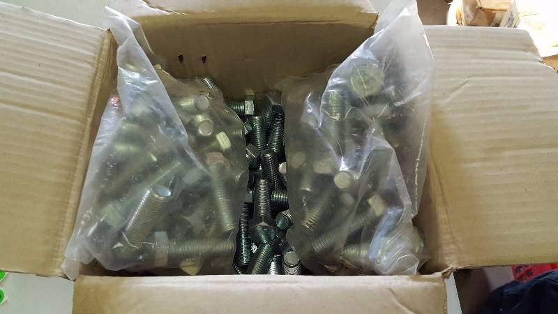 lot 377 image: Zinc Plated Bolts