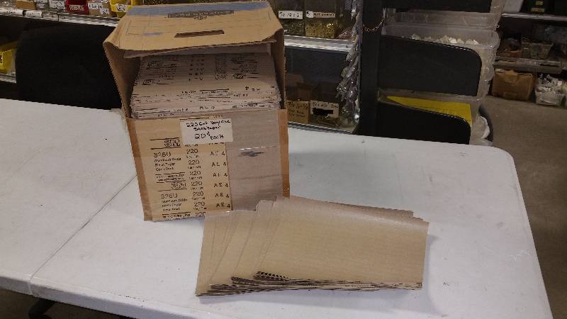 lot 72 image: Massive Box FULL of 3M 220 Very Fine Sandpaper