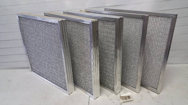 lot 298 image: Pleated Furnace Filters