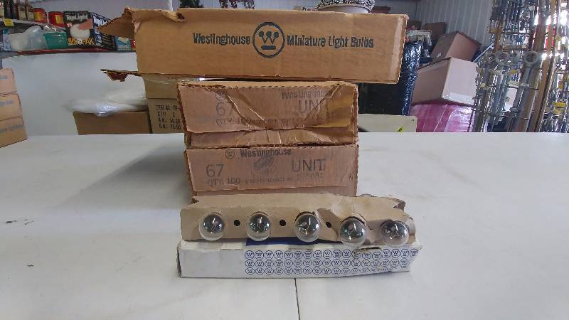 lot 238 image: New Old Stock Mini Bulbs