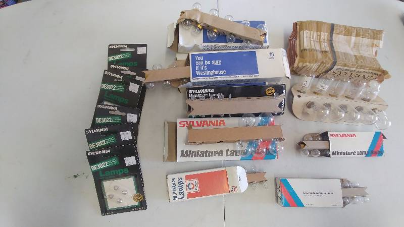 lot 239 image: New Old Stock Mini Bulbs