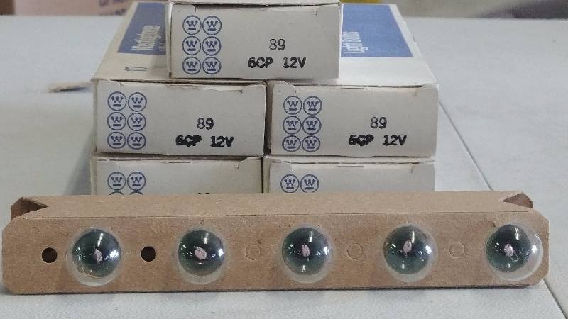 lot 246 image: (5) Boxes of 10 Westinghouse 89 Bulbs