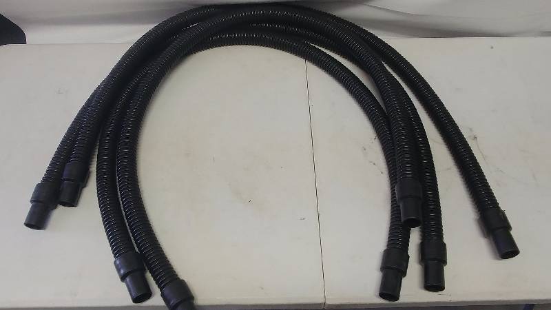 lot 271 image: Vacuum Hose